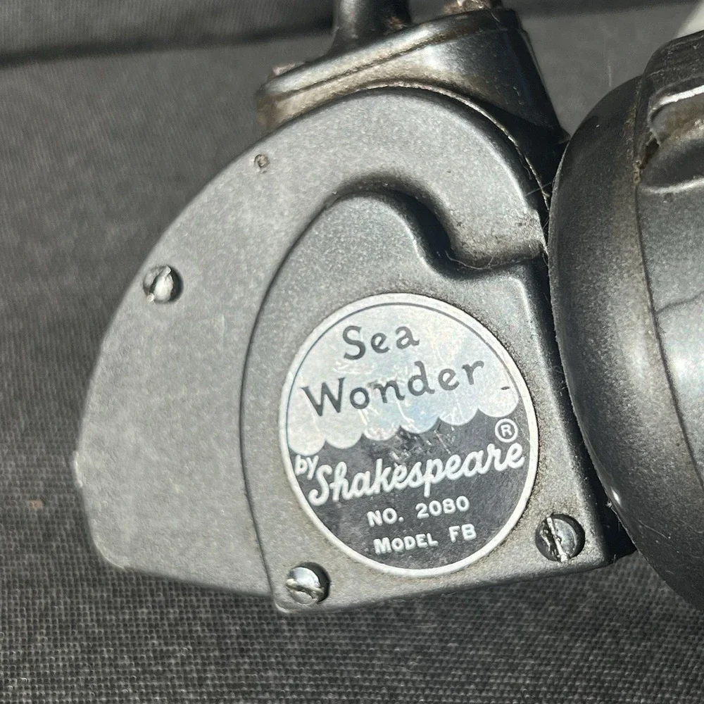 Vintage Shakespeare Sea Wonder 2080 Model FB Saltwater Spinning Reel Made In USA